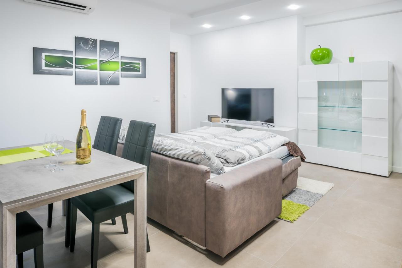 Fior Apartments Schiller เมราโน ภายนอก รูปภาพ