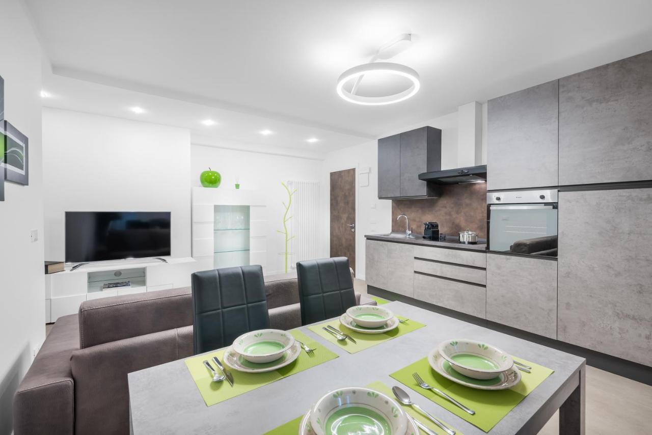 Fior Apartments Schiller เมราโน ภายนอก รูปภาพ